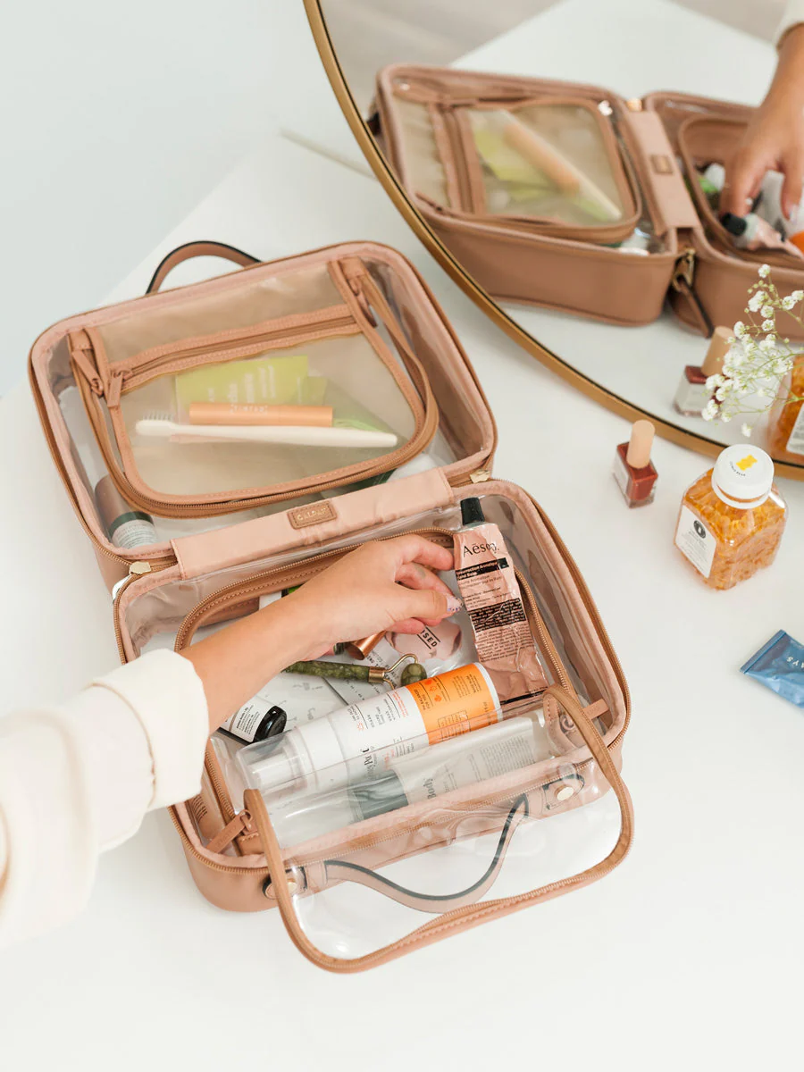 Clear Cosmetics Case